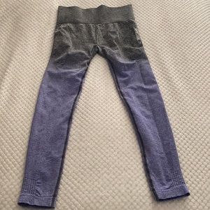 GYMSHARK - Gray/Purple Ombre Leggings
